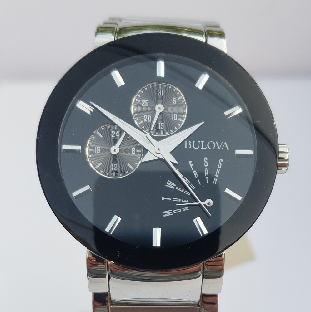 Bulova Men's Futuro Retrograde Date Watch